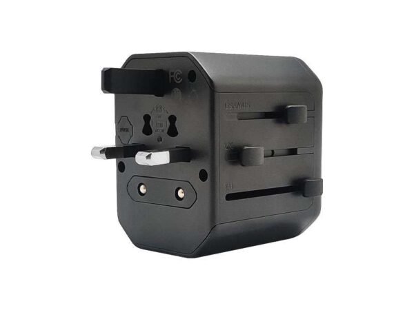 World Travel AdapterWith 10.5W PD