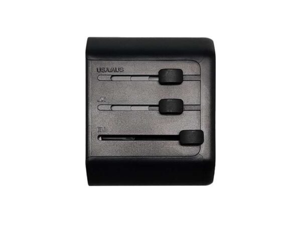World Travel AdapterWith 10.5W PD - Image 3