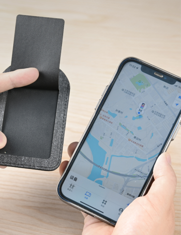 Smart Luggage Tag with Built-in Tracker - Image 2