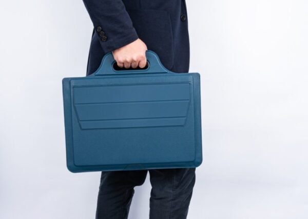 Eco PU Laptop Sleeve+Workstation - Image 2