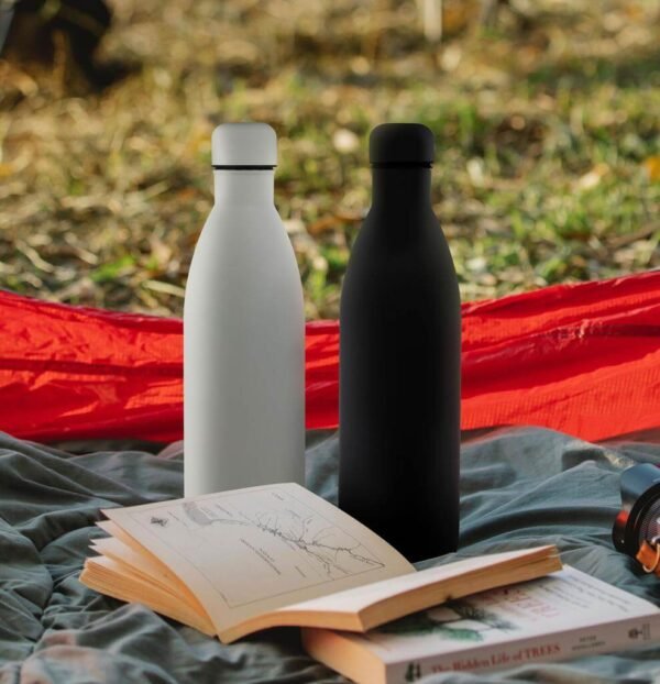 Soft Touch lnsulated Water Bottle - 1L - Image 2