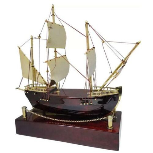 Nautilus (Gold)  Premium Corporate